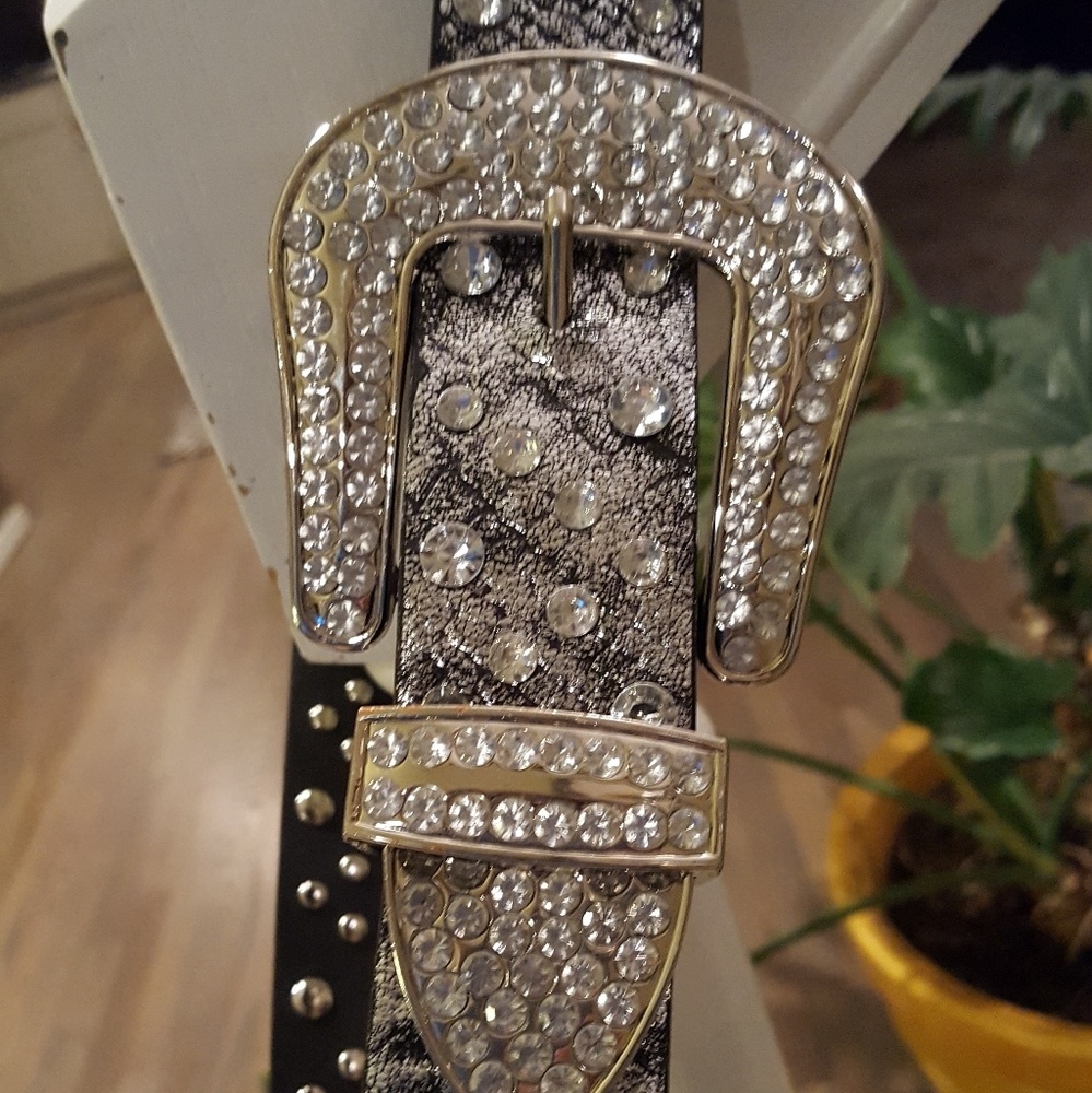 Buckle belt